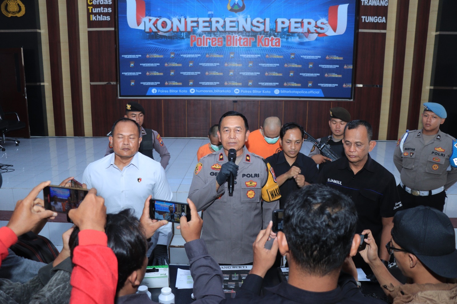 Polres Blitar Kota Berhasil Ungkap Peredaran Narkoba, Amankan 2 Tersangka dan Belasan Gram Sabu