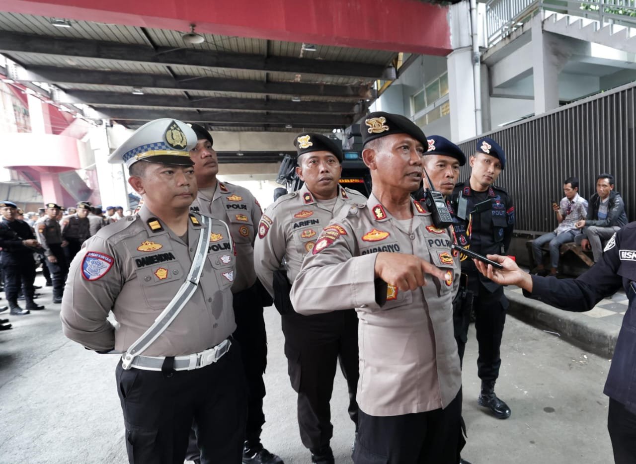 Polda Jatim Terjunkan 532 Personel Amankan Rapat Pleno Terbuka Rekapitulasi Suara Pilkada Tingkat Provinsi