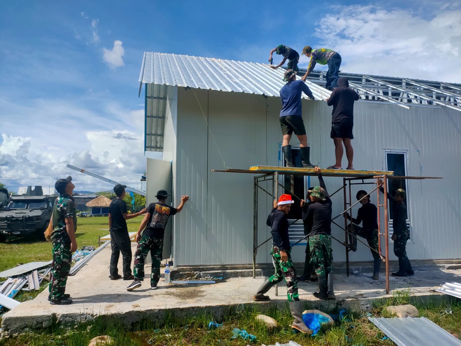 Gereja Knockdown Sinergitas TNI Untuk Masyarakat Papua Pegunungan