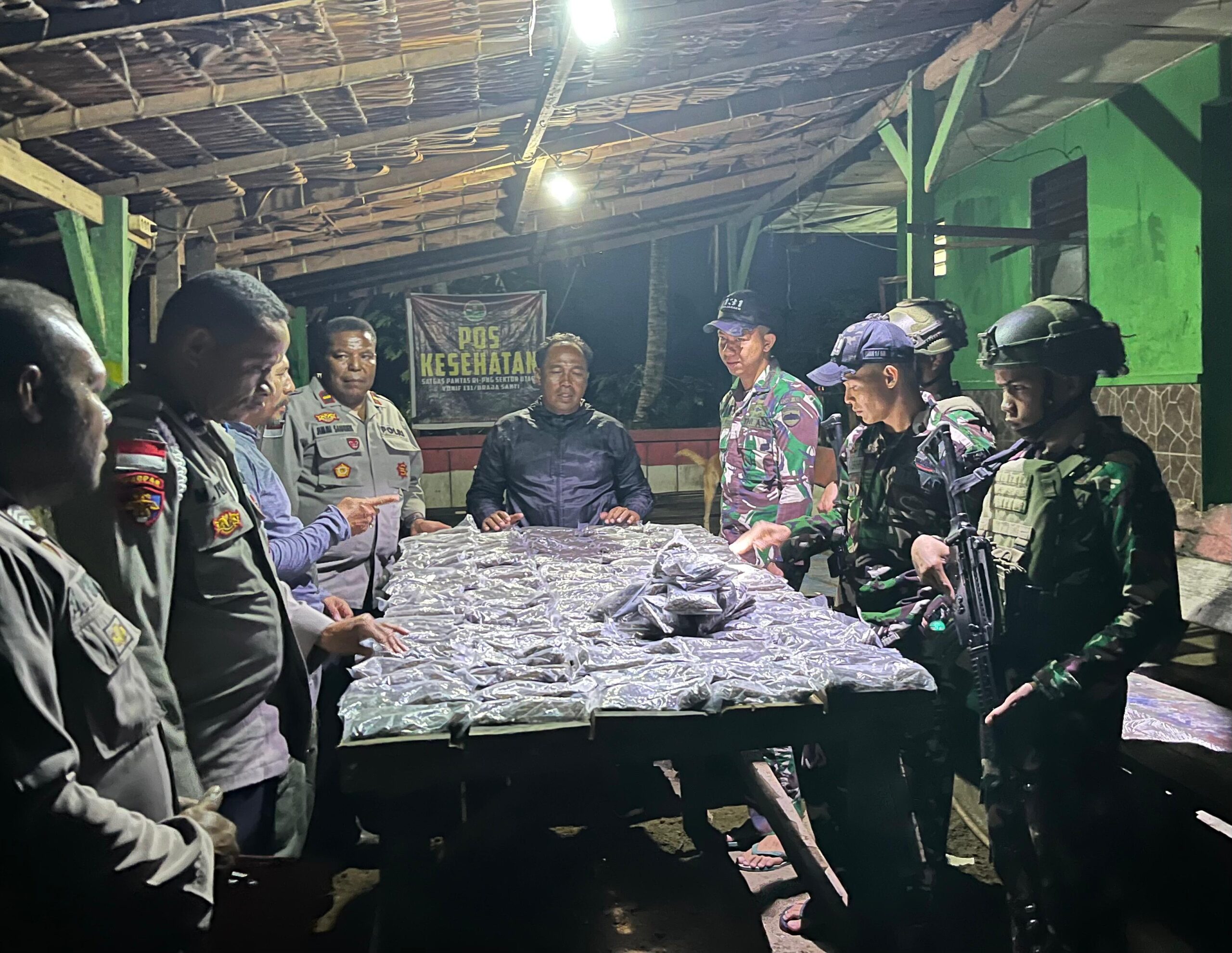 Satgas Pamtas Statis RI-PNG Yonif 131/Brajasakti Kembali Gagalkan Peredaran Ganja di Kampung Skofro